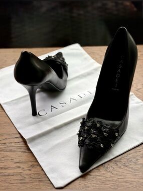 ARCHIVAL CASADEI Black Leather Crystal Woven Pointed Toe Pumps Size IT 37 /US 7